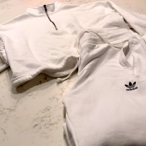 Adidas joggers/cropped American Eagle hoodie